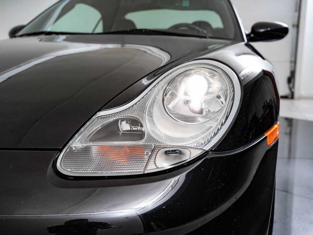 Used 2001 Porsche 911 Carrera RWD image 13