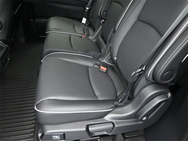 New 2026 Honda Odyssey Touring image 32