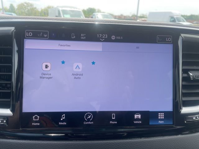 Used 2022 Chrysler Pacifica Touring-L FWD image 36