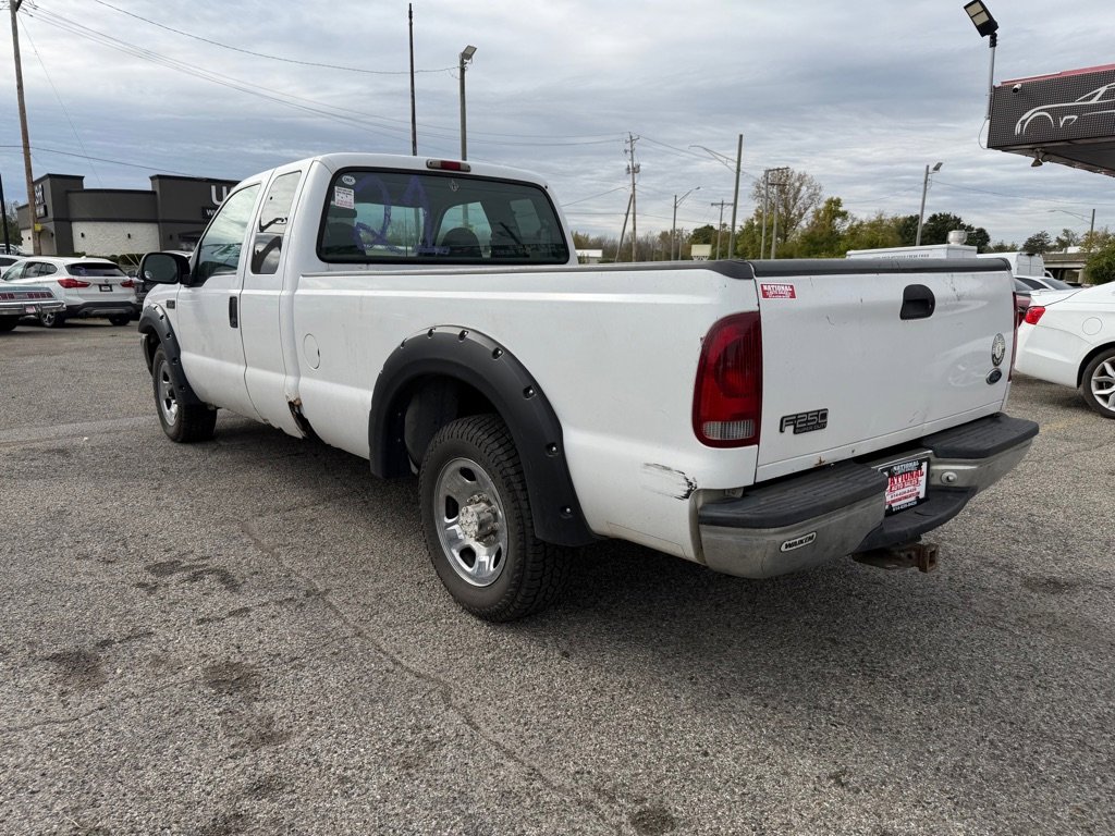 Used 2000 Ford F250 XL image 4