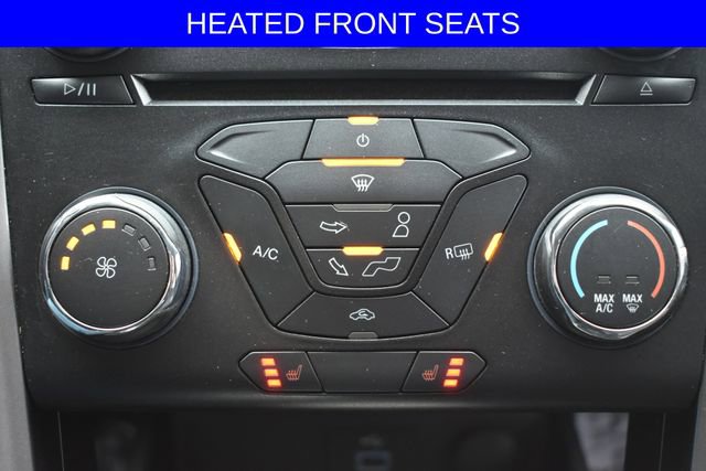 Used 2017 Ford Fusion SE image 5