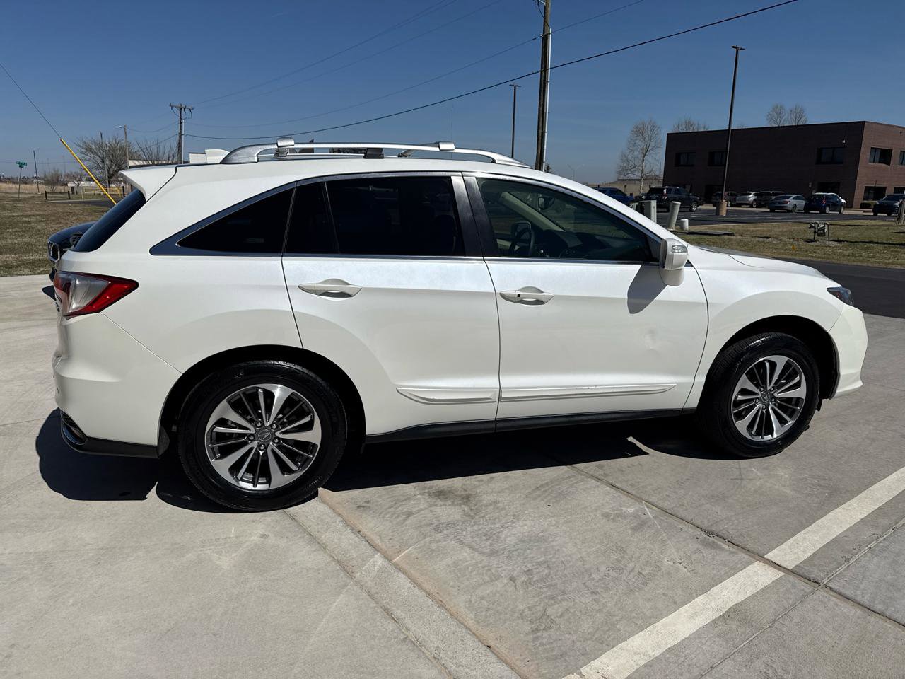 Used 2017 Acura RDX FWD w/ Advance Package image 9
