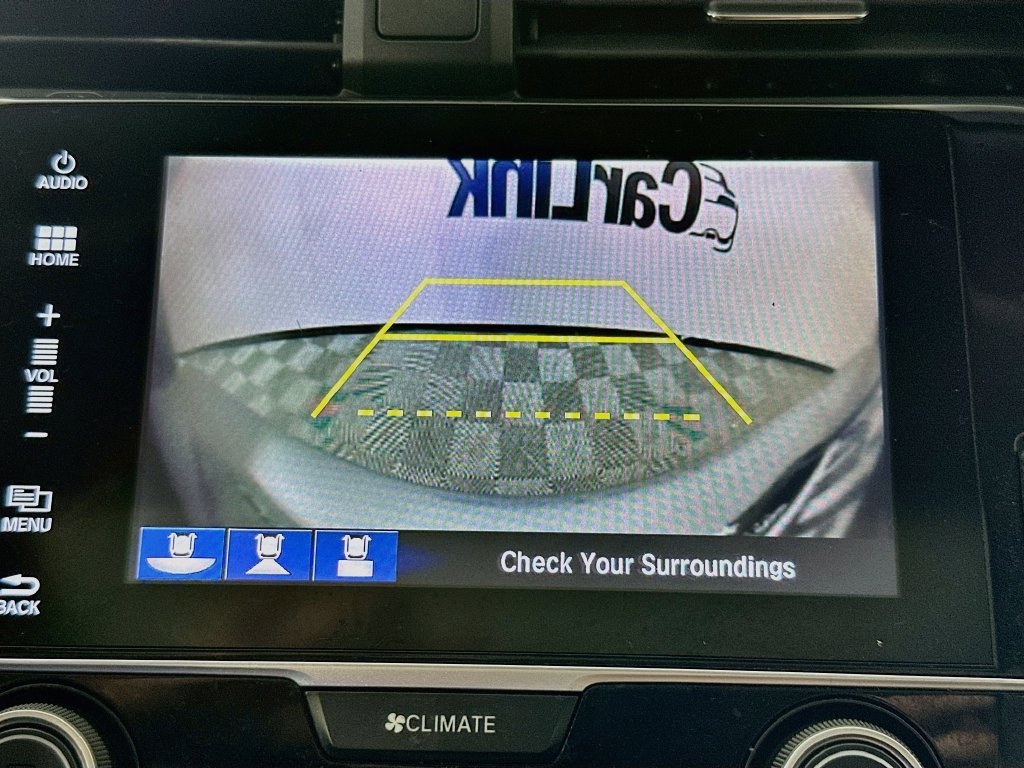 Used 2018 Honda Civic Touring image 17
