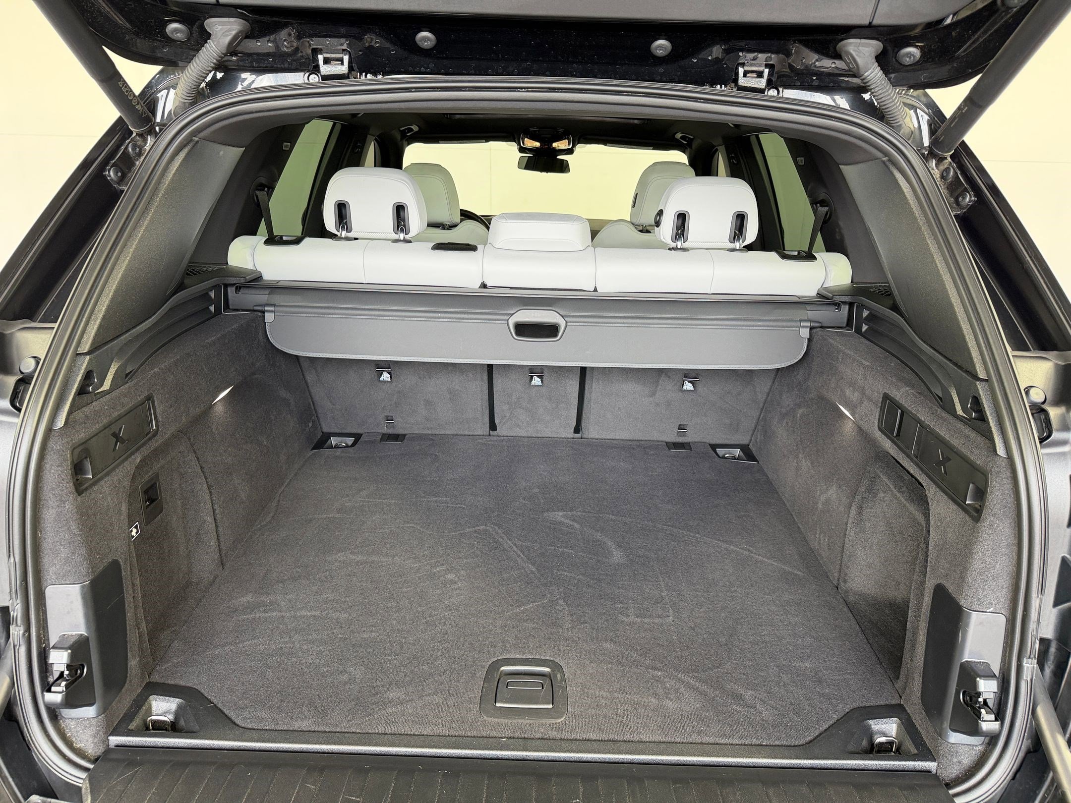 Used 2024 BMW X5 sDrive40i w/ M Sport Package RWD image 32