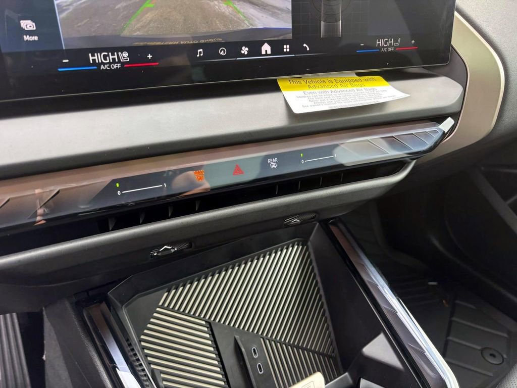 Used 2025 BMW X3 xDrive30i w/ Convenience Package image 21