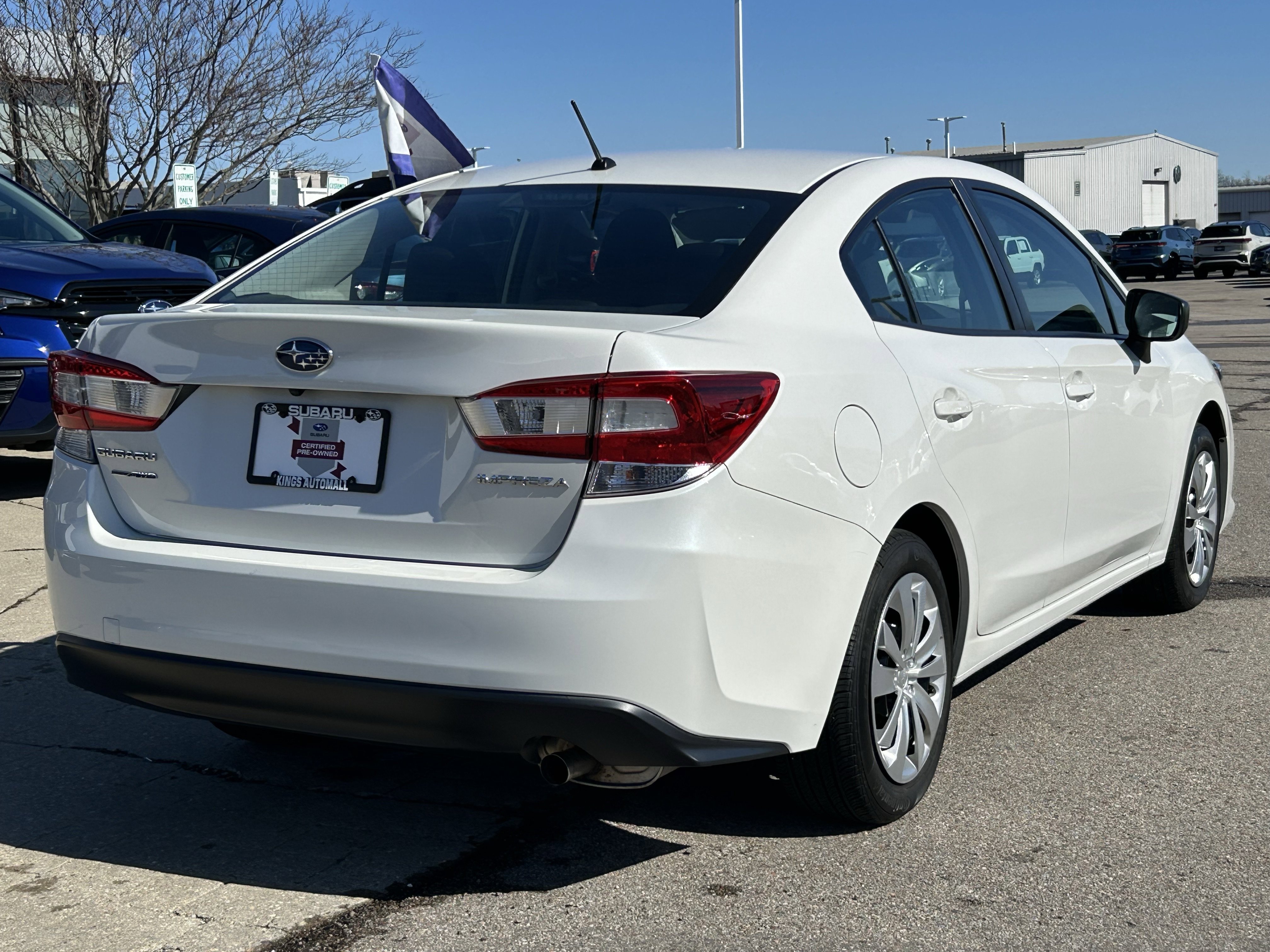 Certified 2022 Subaru Impreza 2.0i image 7