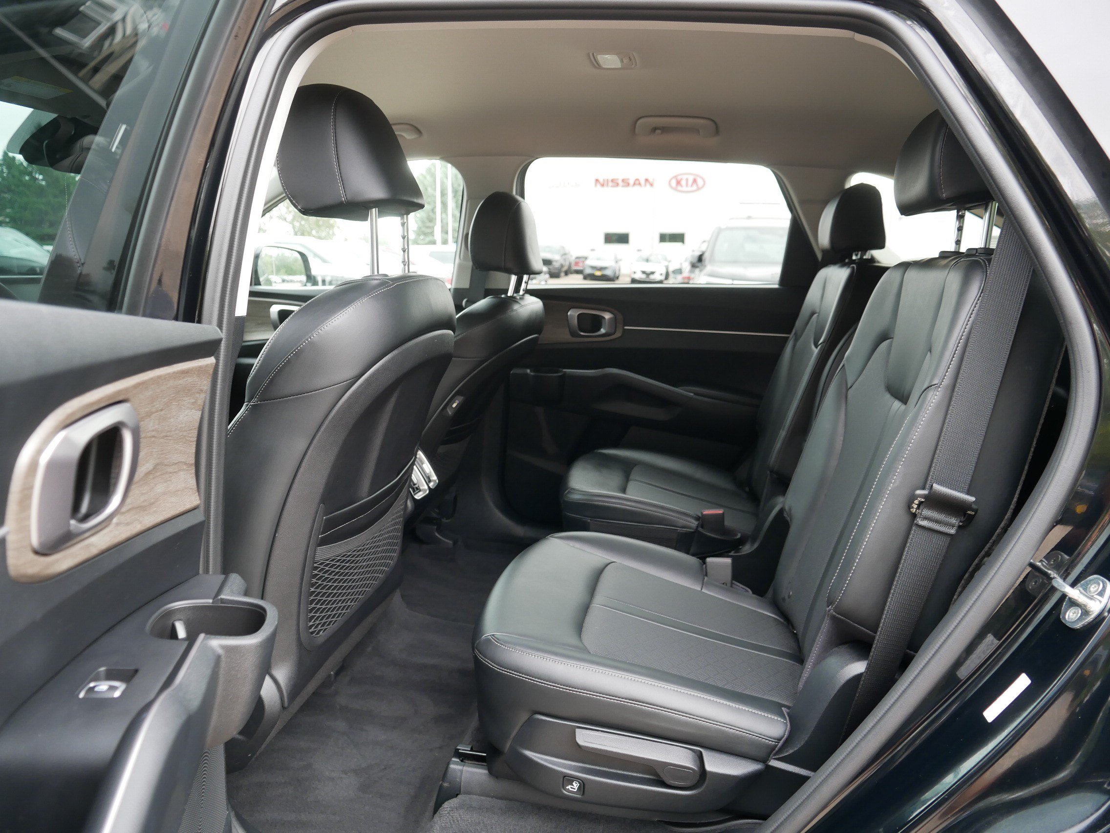Certified 2021 Kia Sorento EX FWD image 35