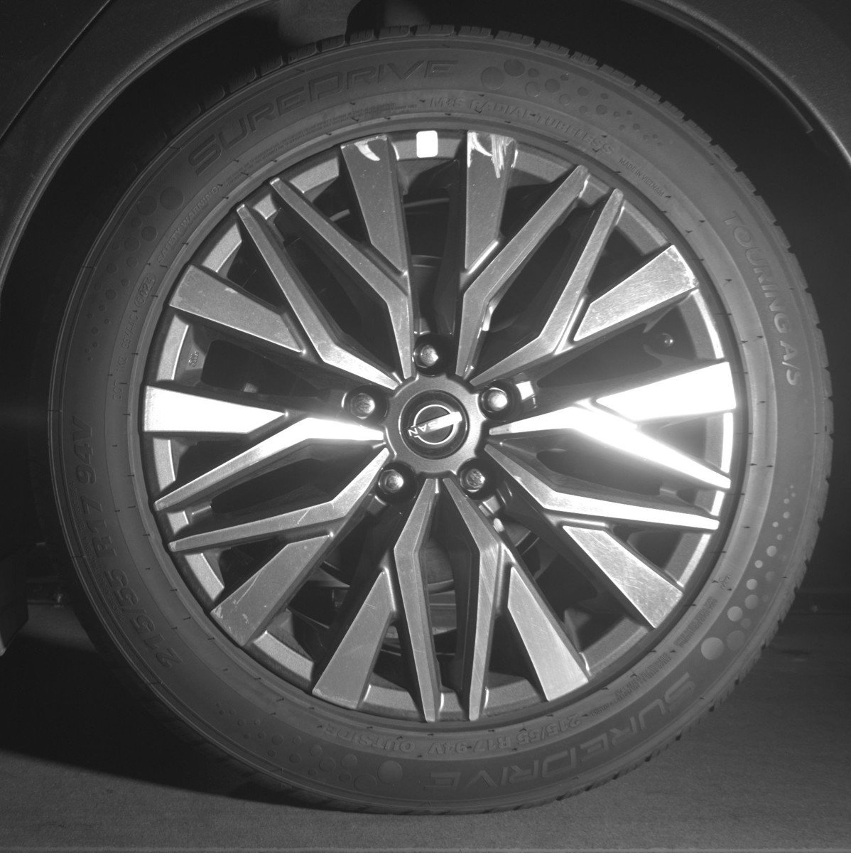 Used 2025 Nissan Altima 2.5 SV image 14