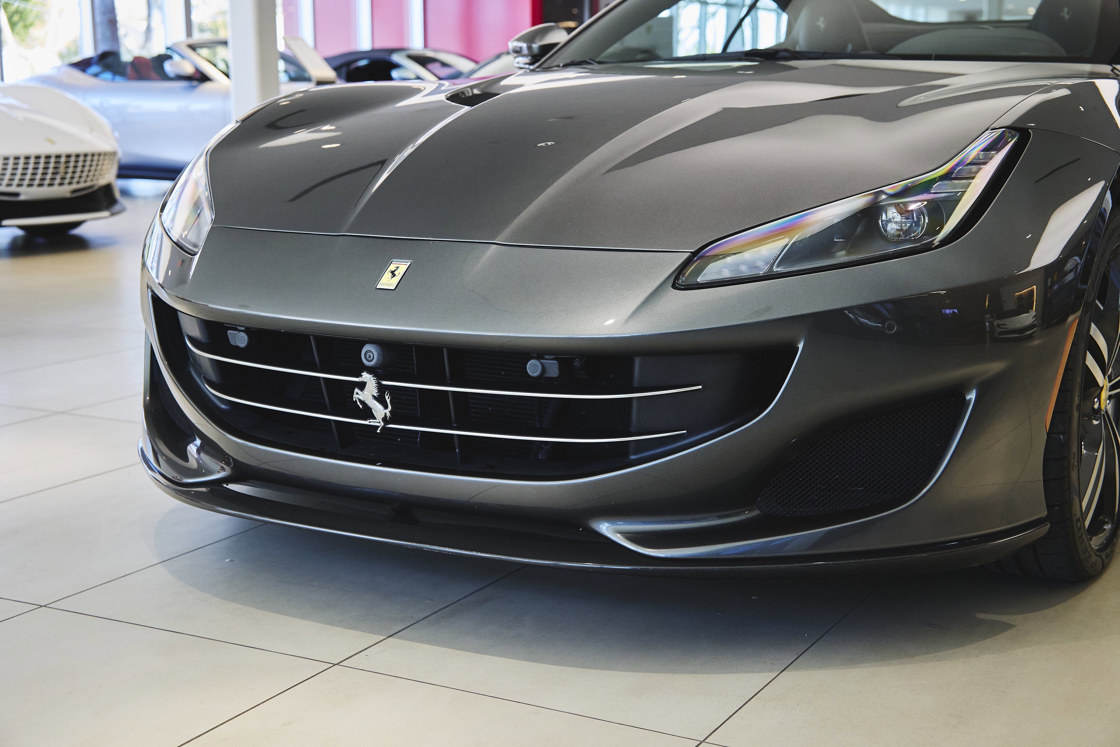 Used 2019 Ferrari Portofino RWD image 59