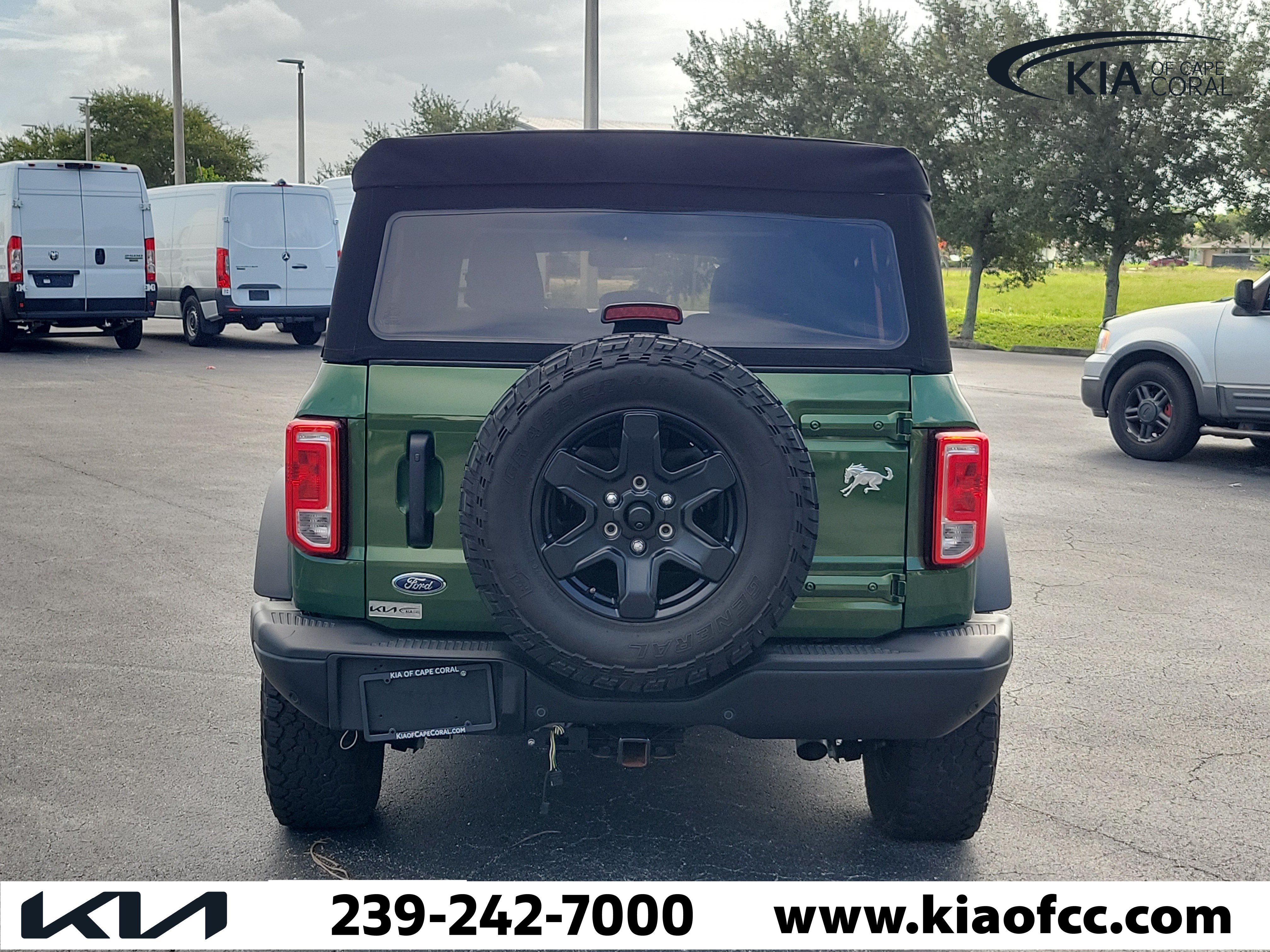 Used 2022 Ford Bronco Black Diamond AWD/4WD image 5