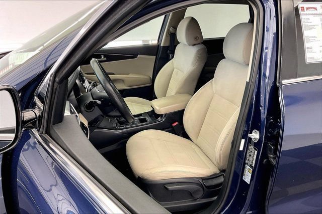 Used 2019 Kia Sorento FWD image 18