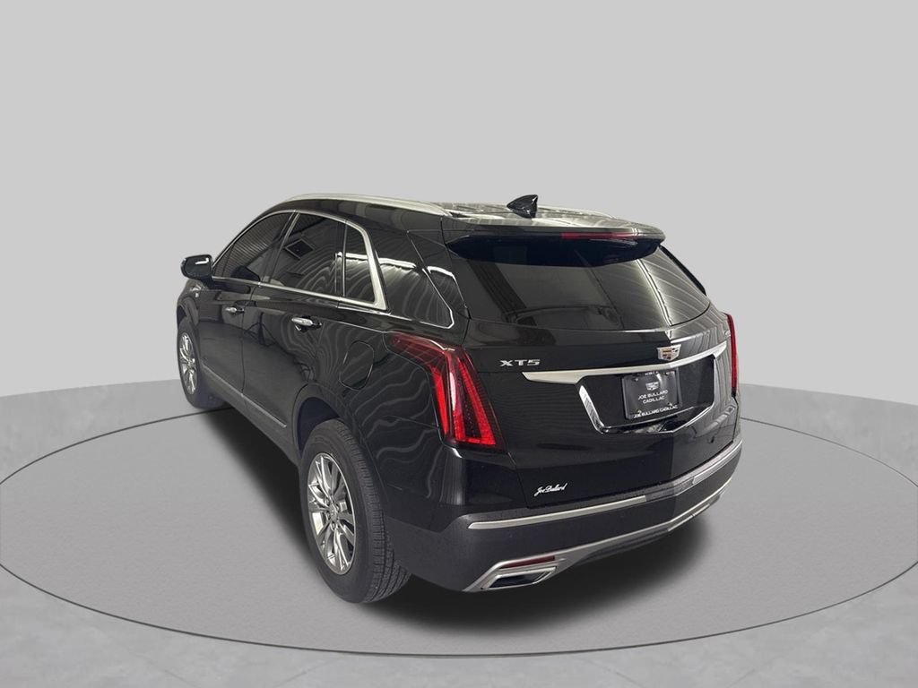 Used 2022 Cadillac XT5 Premium Luxury FWD image 7