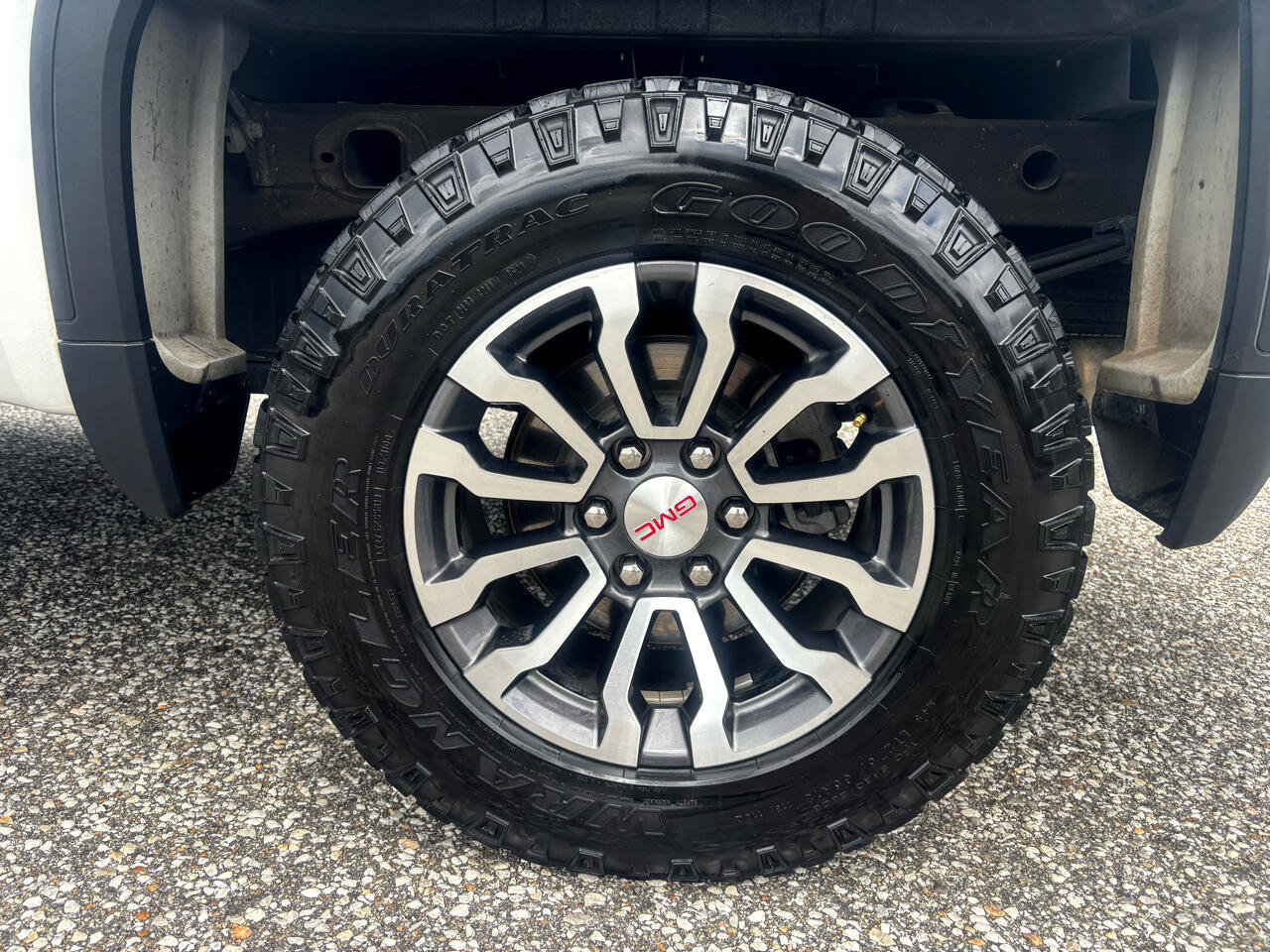 Used 2020 GMC Sierra 1500 AT4 w/ AT4 Premium Package image 29