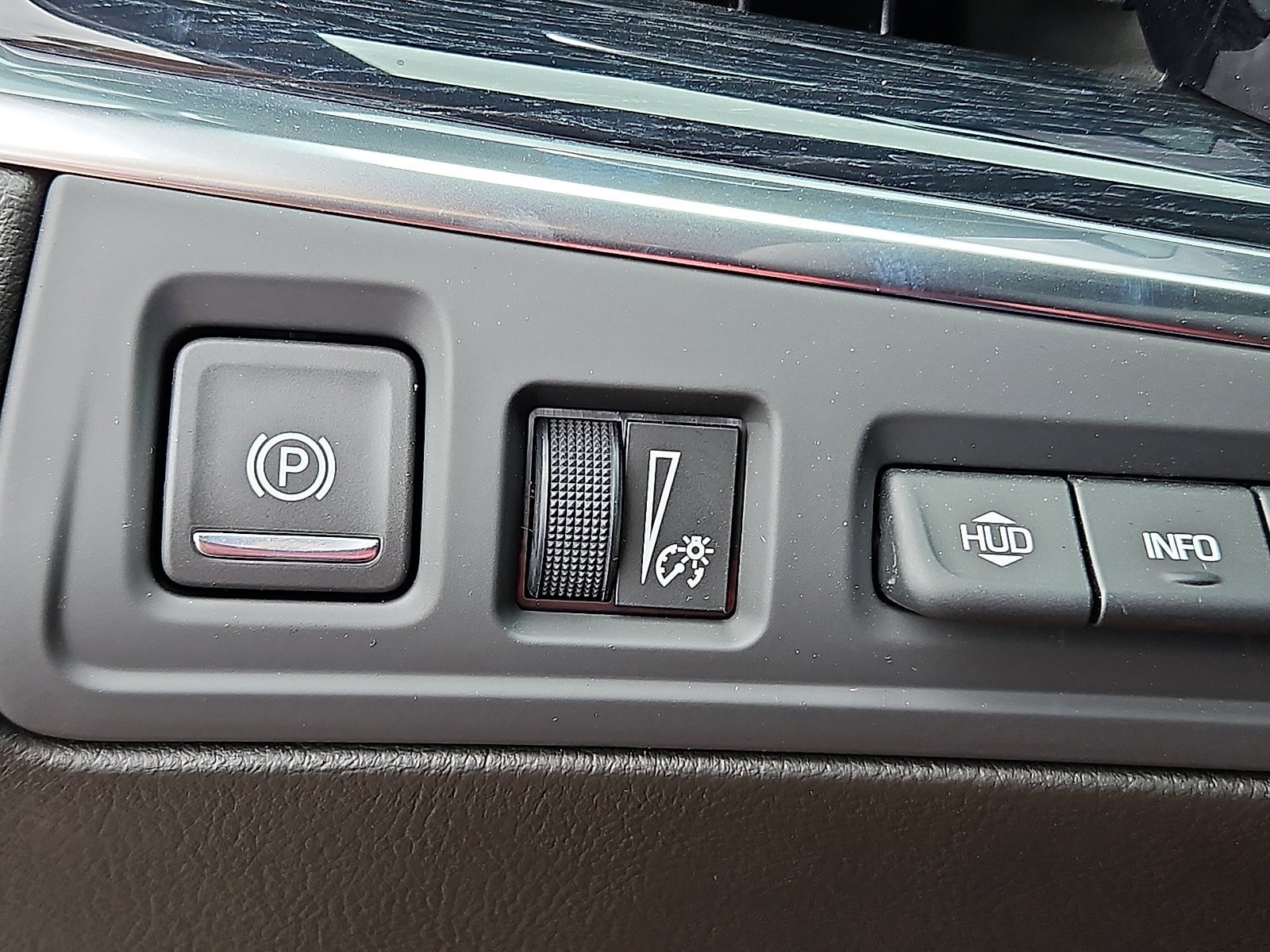 New 2026 Cadillac XT5 Premium Luxury w/ LPO, Floor Liner Package FWD image 22