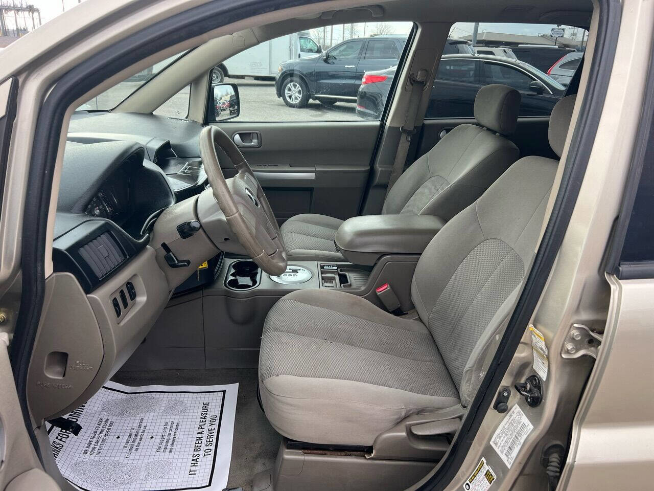 Used 2007 Mitsubishi Endeavor LS image 16