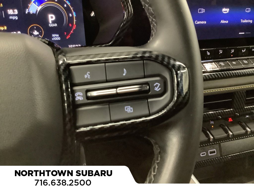 Used 2024 Chevrolet Colorado ZR2 w/ Technology Package AWD/4WD image 22