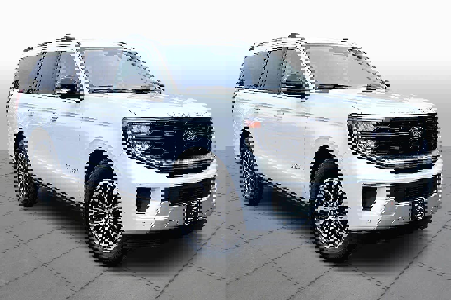 Certified 2025 Ford Expedition Max Platinum image 3