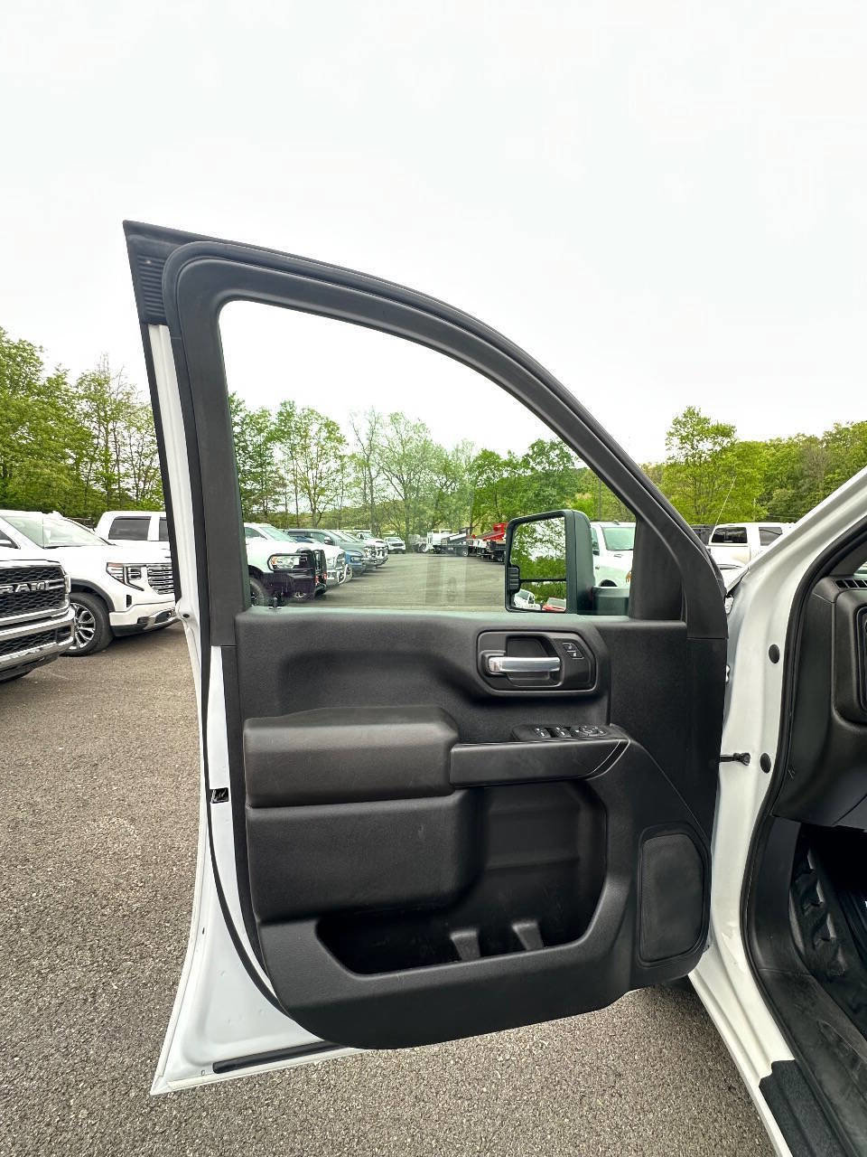 Used 2021 Chevrolet Silverado 3500 W/T w/ Gooseneck/5TH Wheel Package AWD/4WD image 40