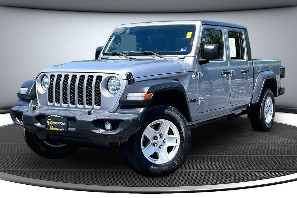 Used 2020 Jeep Gladiator Sport w/ Quick Order Package 24S AWD/4WD image 3