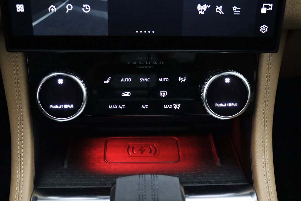 Used 2023 Jaguar F-PACE S AWD/4WD image 23