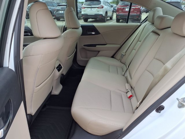 Used 2015 Honda Accord EX-L image 8