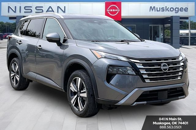 Used 2026 Nissan Rogue SL FWD image 1