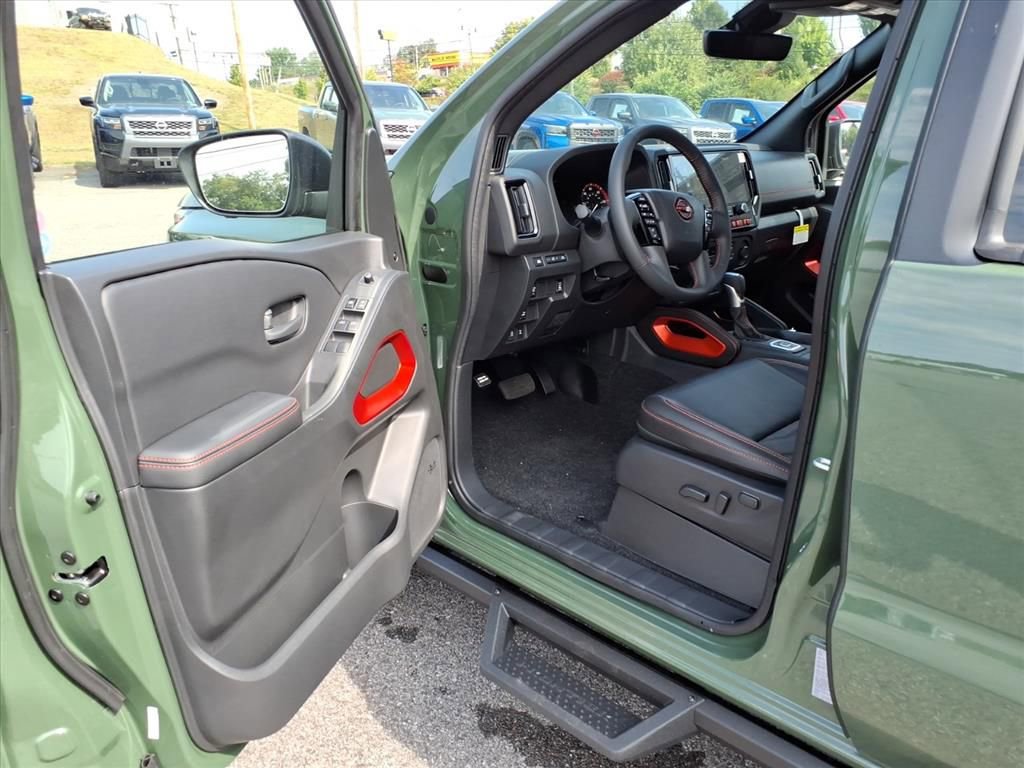 New 2026 Nissan Frontier PRO-4X w/ Pro Premium Package image 11