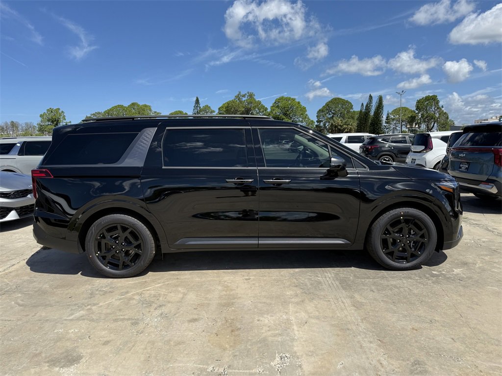 New 2026 Kia Carnival SX Prestige image 3
