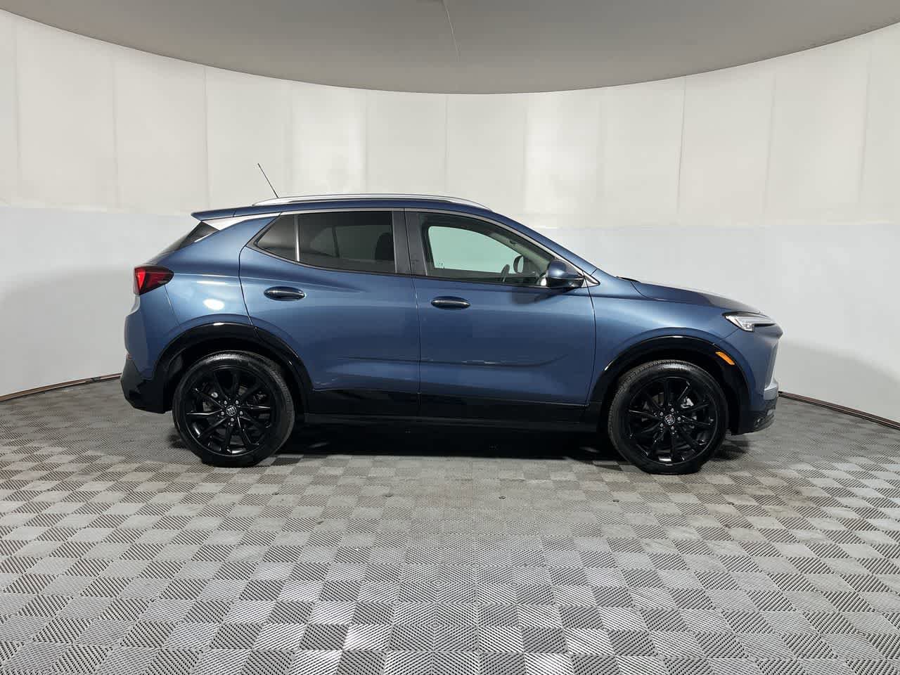 Used 2024 Buick Encore GX Sport Touring w/ Experience Buick Package AWD/4WD image 9