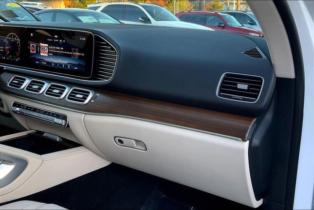 Used 2025 Mercedes-Benz GLE 350 4MATIC image 15