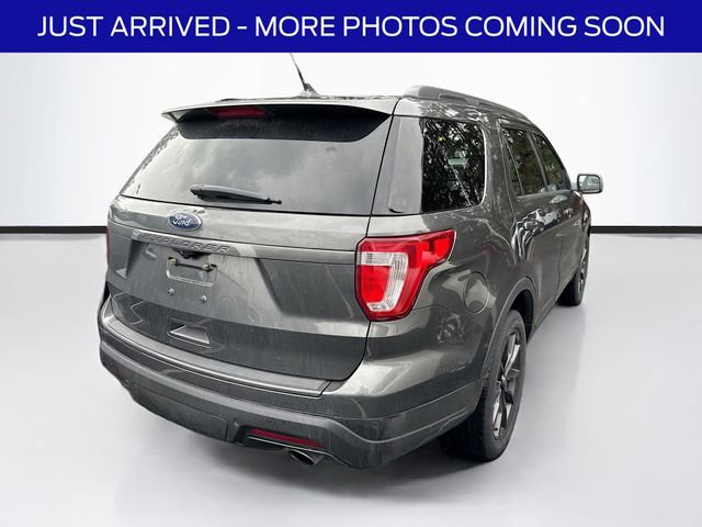 Certified 2018 Ford Explorer XLT w/ Equipment Group 202A image 8