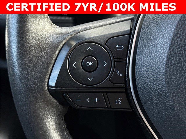 Used 2021 Toyota RAV4 XLE Premium image 25