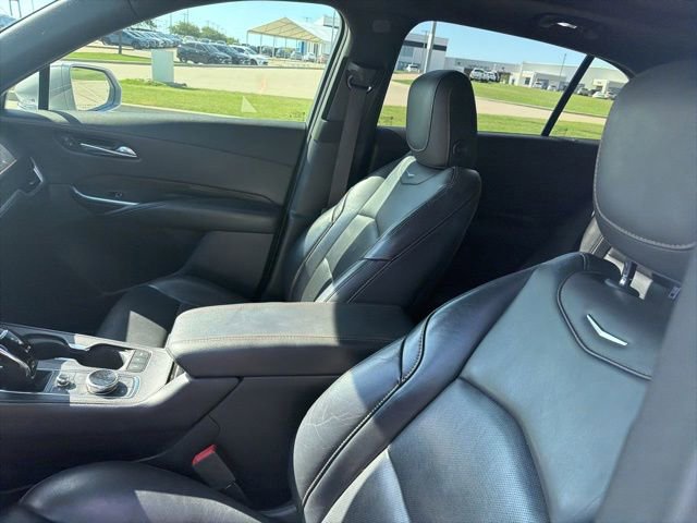 Used 2020 Cadillac XT4 Sport FWD image 11