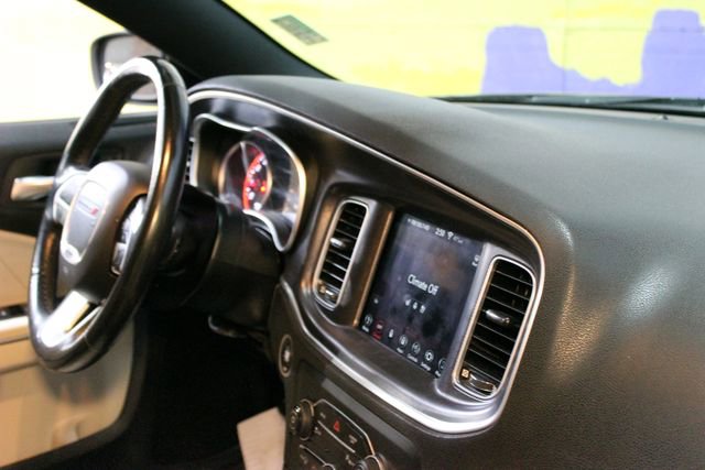 Used 2018 Dodge Charger SXT Plus w/ Quick Order Package 29J RWD image 8