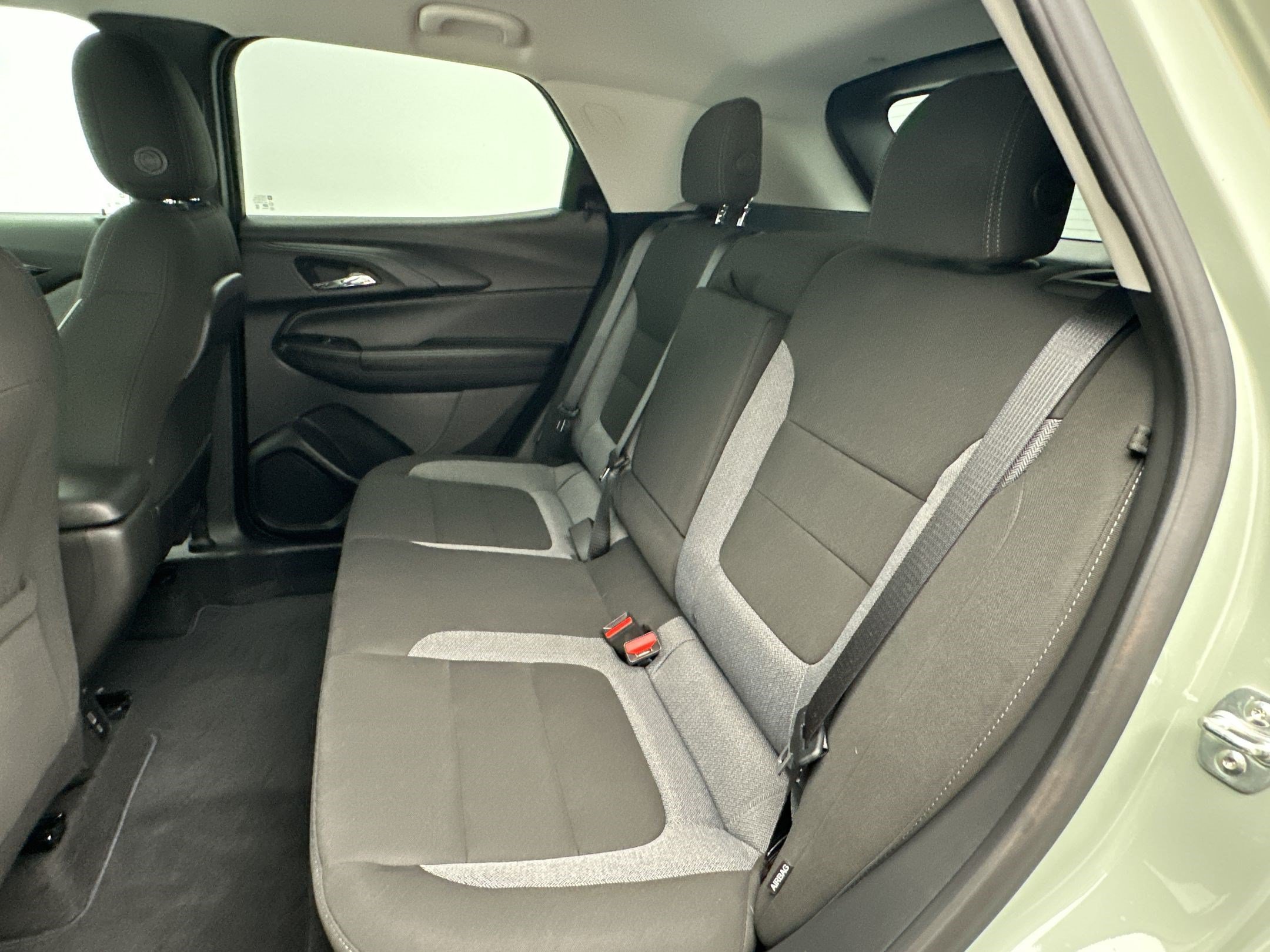 Certified 2025 Chevrolet TrailBlazer LT w/ Convenience Package FWD image 20