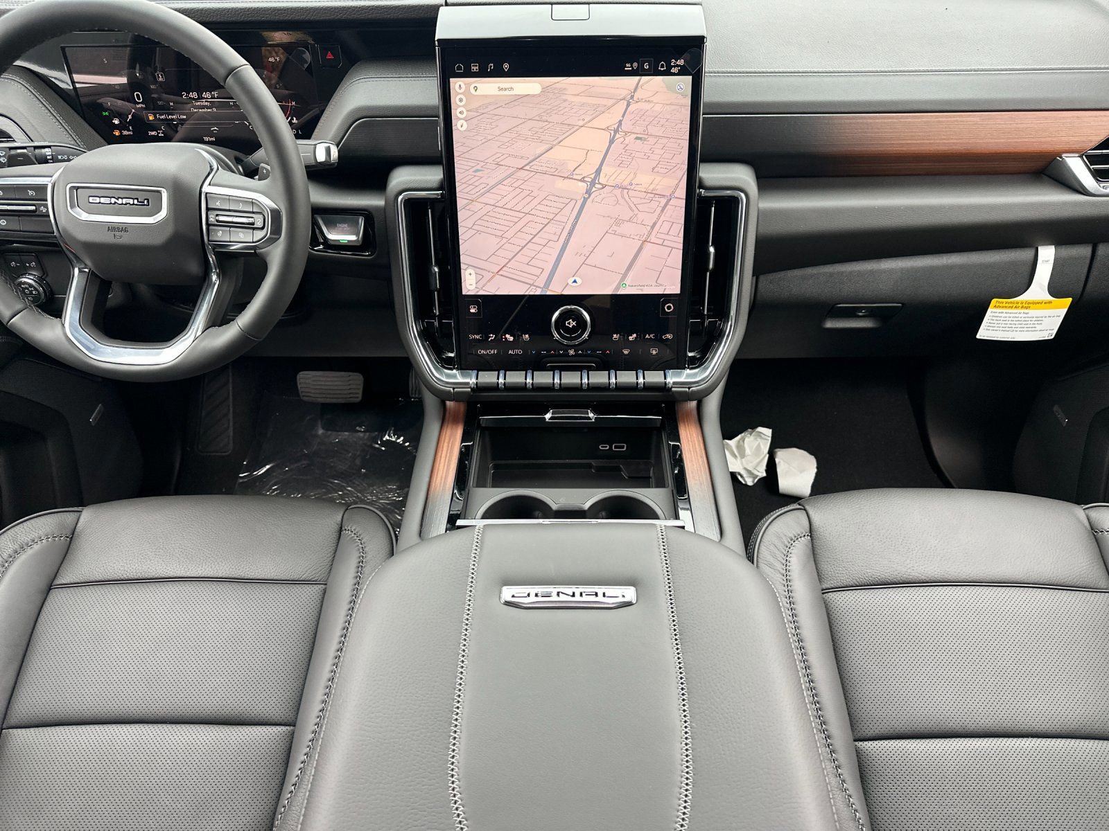 New 2026 GMC Yukon XL Denali w/ Sun & Power Step Package AWD/4WD image 13