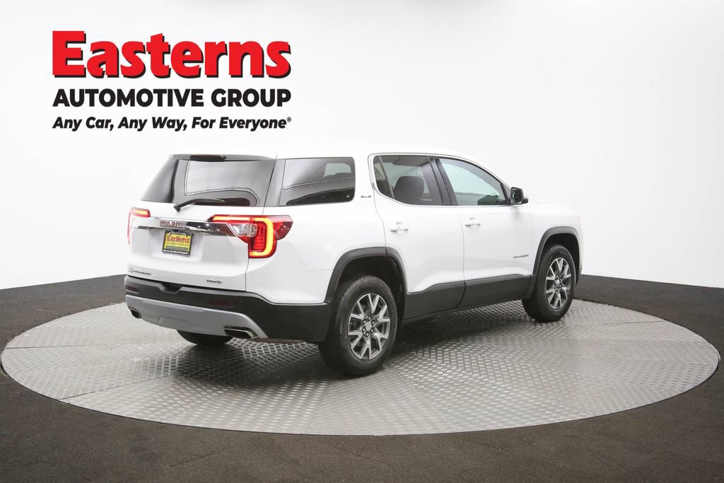 Used 2022 GMC Acadia SLE image 44