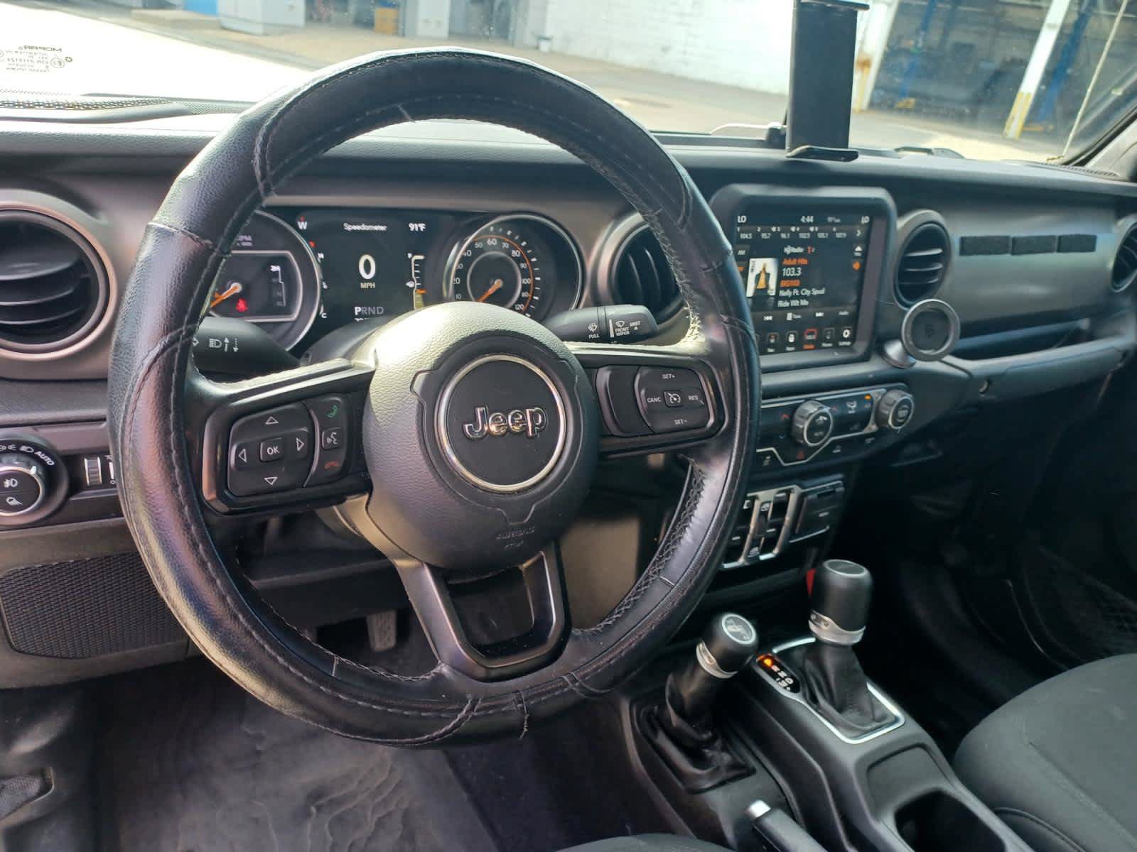 Used 2020 Jeep Gladiator Sport w/ Quick Order Package 24S AWD/4WD image 9