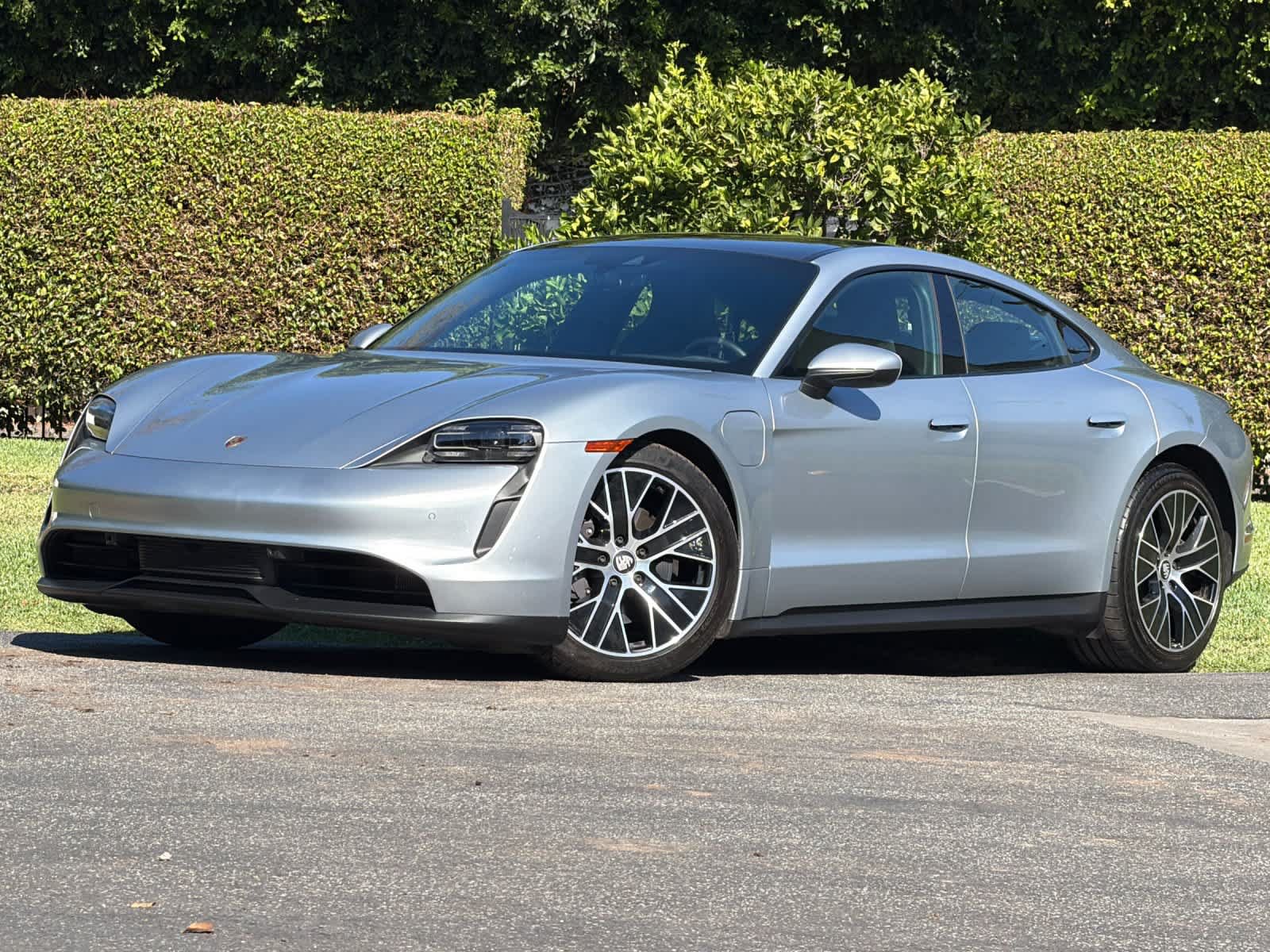 Certified 2023 Porsche Taycan RWD image 1