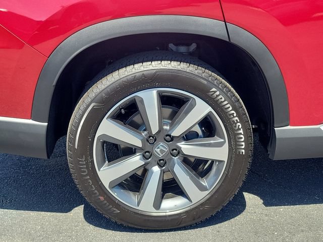 New 2025 Honda Pilot Touring image 6