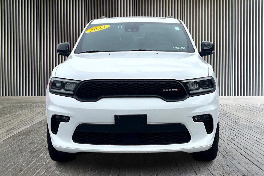 Used 2023 Dodge Durango GT image 3