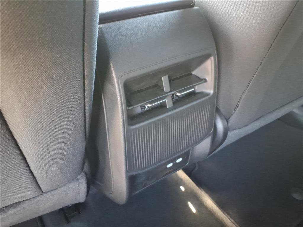 New 2026 Jeep Cherokee Laredo image 33