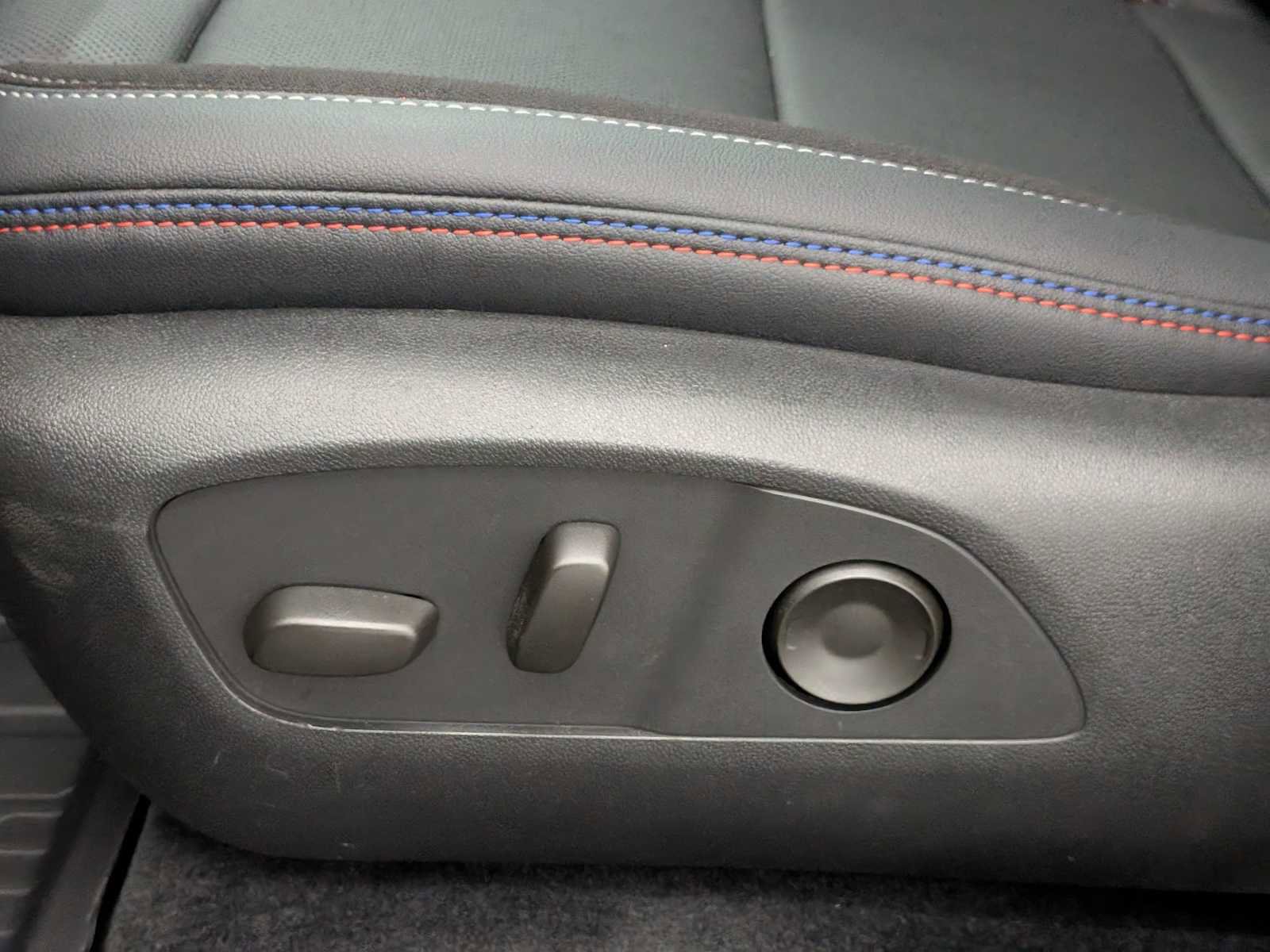 New 2026 Chevrolet Equinox EV RS image 18