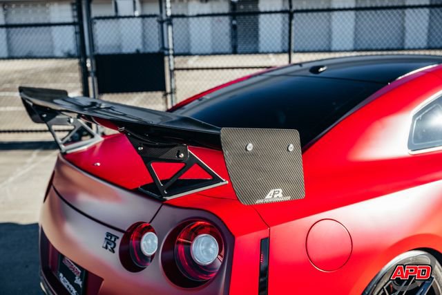 Used 2020 Nissan GT-R Premium w/ Premium Interior Package image 34