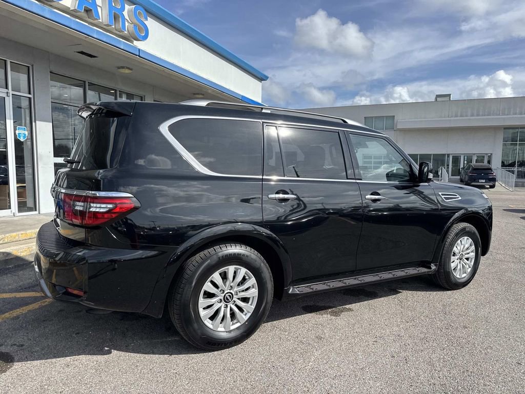Used 2023 Nissan Armada SV image 8