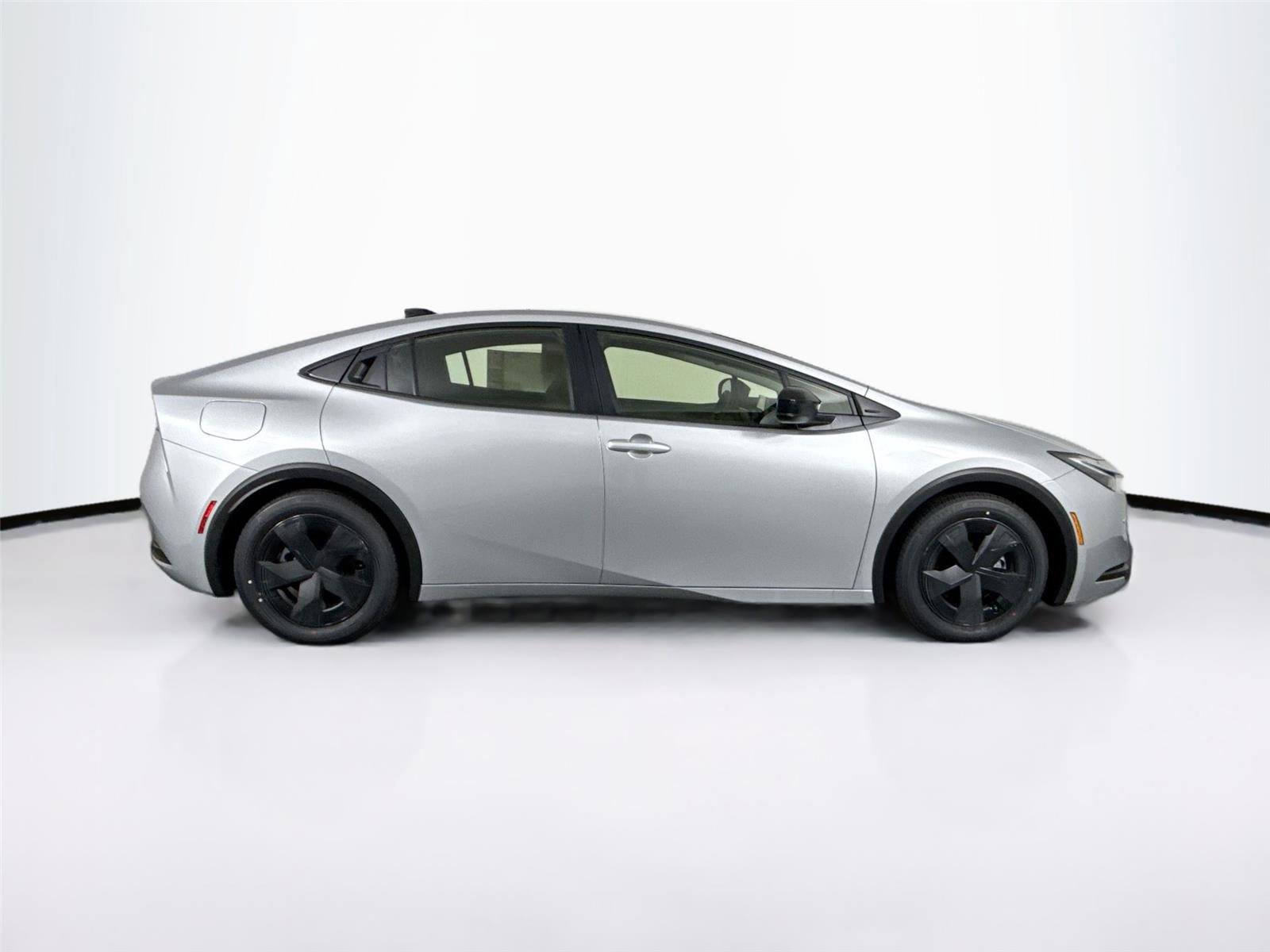 New 2026 Toyota Prius Plug-In Hybrid image 6