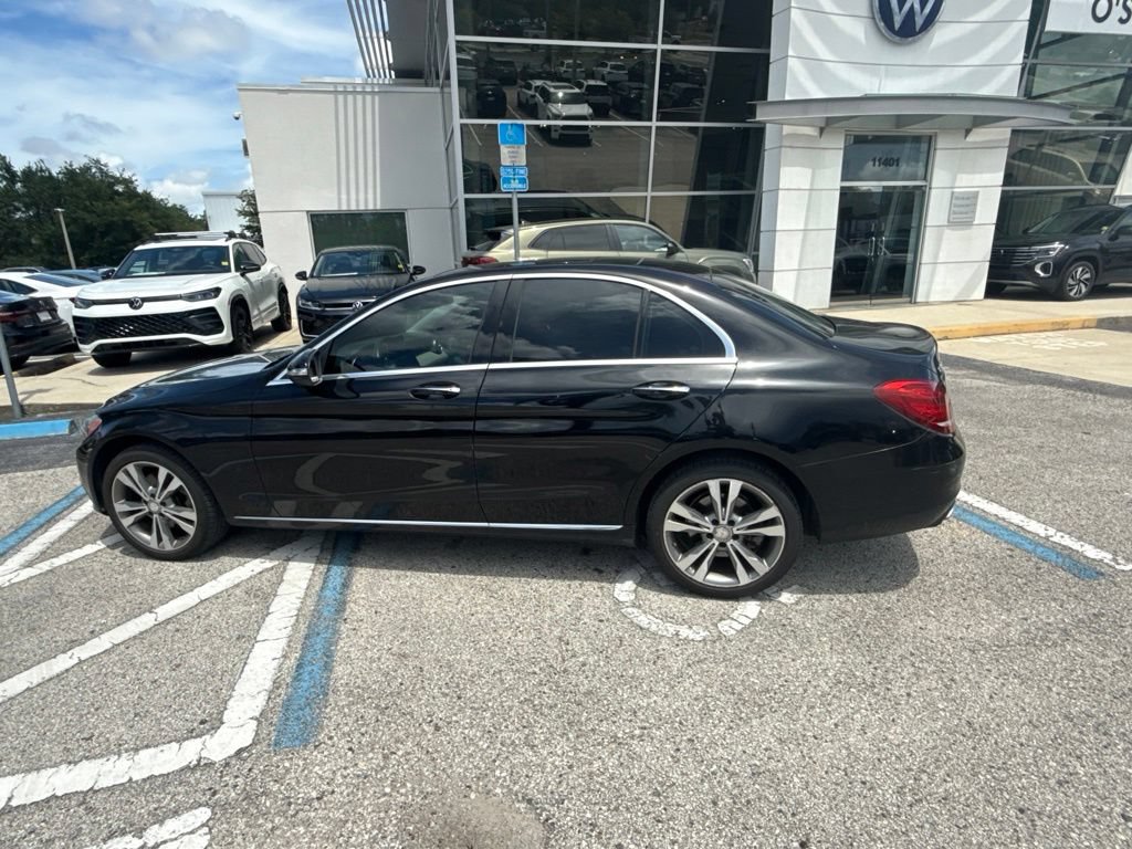 Used 2015 Mercedes-Benz C 300 4MATIC Sedan image 12