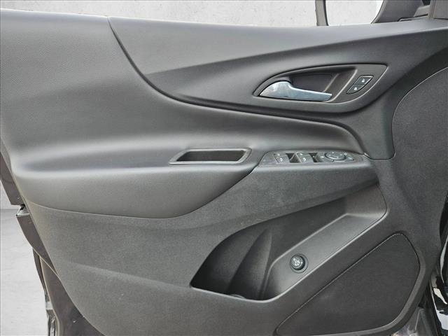 Used 2022 Chevrolet Equinox LT FWD image 18