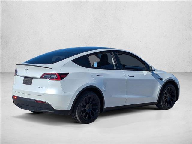 Used 2021 Tesla Model Y Long Range image 5