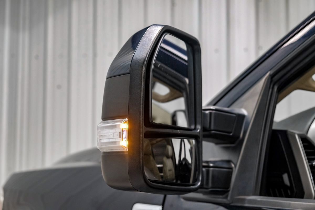Used 2021 Ford F250 Lariat w/ Lariat Ultimate Package AWD/4WD image 42